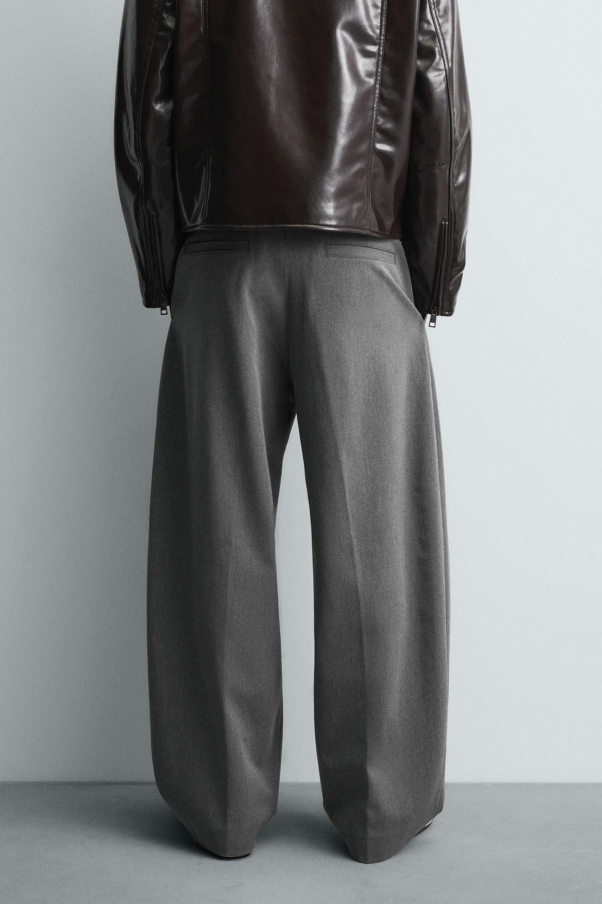 PANTALON BALLOON FIT À PLIS AVEC CEINTURE